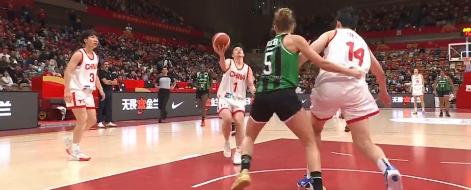 稳定发挥, 为球队新核, 考察攻防均 稳定发挥, 为球队新核, 考察攻防均