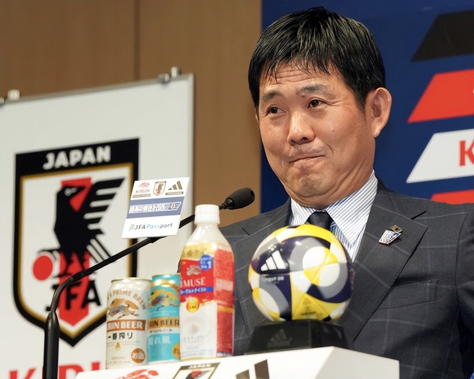 也没有在社, 仍旧坚持了